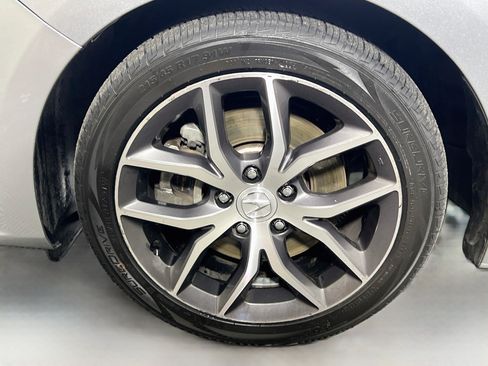 Used 2021 Acura ILX w/ Premium Package FWD image 13