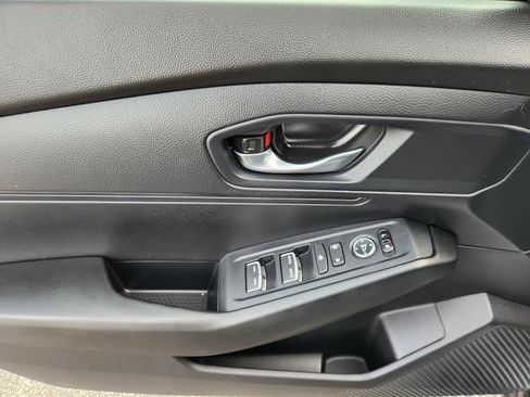 Certified 2025 Honda Accord LX image 16