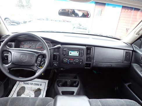 Used 2002 Dodge Dakota Sport image 10