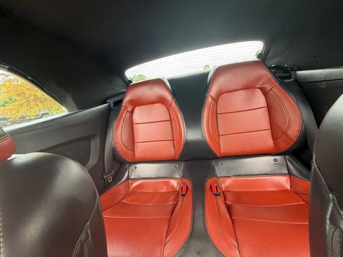 Used 2024 Ford Mustang GT Premium RWD image 34