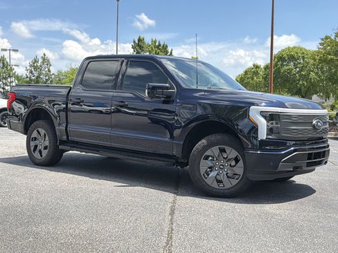 Used 2023 Ford F150 Lightning Lariat w/ Equipment Group 511A High AWD/4WD image 2