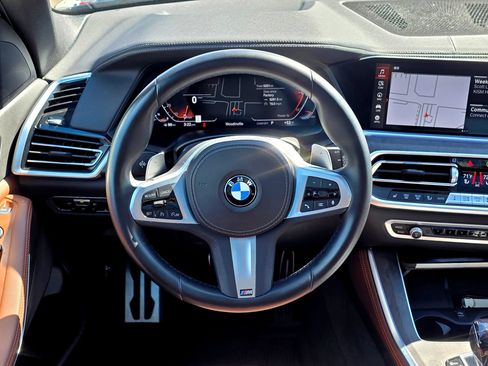 Used 2023 BMW X5 xDrive40i w/ M Sport Package AWD/4WD image 14