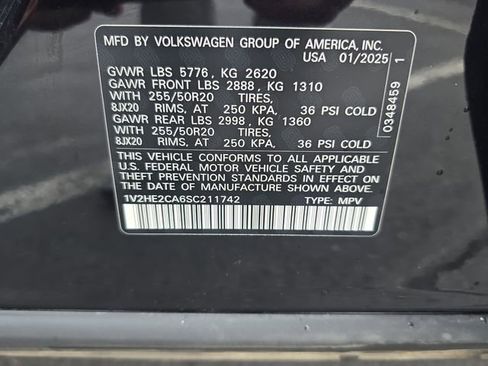 Used 2025 Volkswagen Atlas Cross Sport SE AWD/4WD image 38
