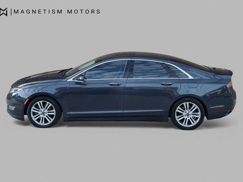 Used 2014 Lincoln MKZ AWD w/ Equipment Group 102A Reserve image 2
