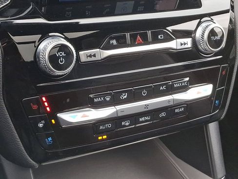 Certified 2023 Ford Explorer ST w/ Equipment Group 401A image 18