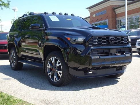 Used 2025 Toyota 4Runner TRD Sport AWD/4WD image 9