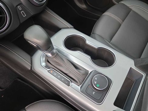 Used 2023 Chevrolet Blazer LT image 17