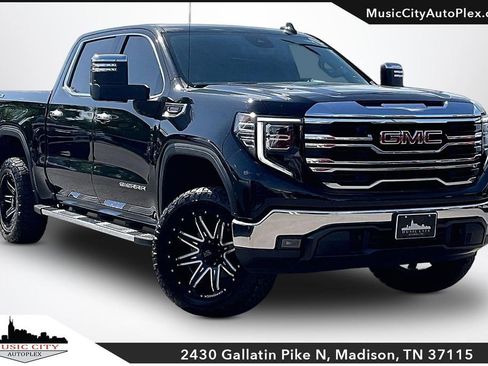 Used 2022 GMC Sierra 1500 SLT AWD/4WD image 1