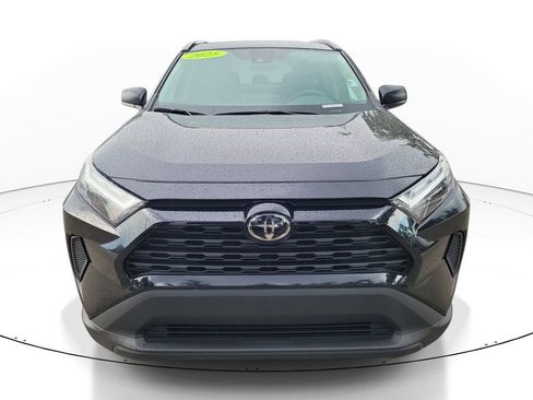 Used 2025 Toyota RAV4 LE AWD/4WD image 6