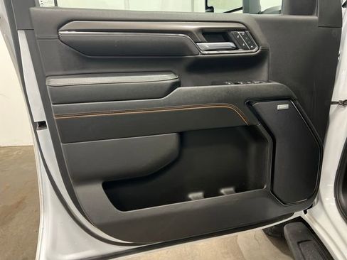 Used 2024 GMC Sierra 3500 AT4 w/ AT4 Premium Plus Package image 10