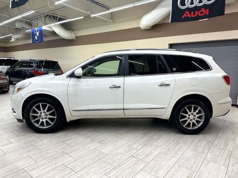 Used 2015 Buick Enclave Leather image 10