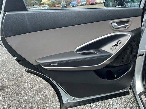 Used 2013 Hyundai Santa Fe Limited image 21