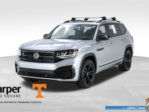 Used 2023 Volkswagen Atlas SEL R-Line AWD/4WD image 1