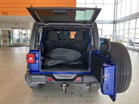 Used 2019 Jeep Wrangler Unlimited Sport S AWD/4WD image 27
