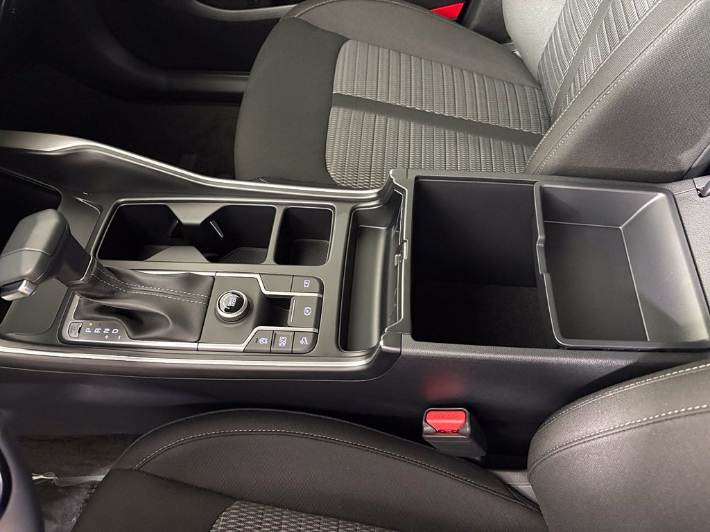 New 2026 Kia Sorento LX FWD image 33