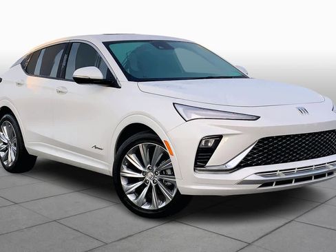 Used 2024 Buick Envista Avenir image 3
