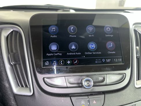 Used 2024 Chevrolet Malibu LT image 18