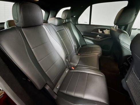 Used 2024 Mercedes-Benz GLE 350 4MATIC w/ 3rd Row Seat Package image 30