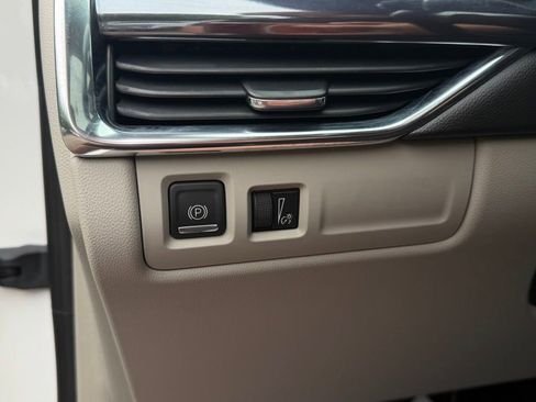 Used 2023 Cadillac XT4 Luxury w/ Driver Awareness Package FWD image 25