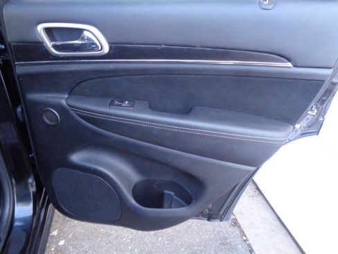 Used 2013 Jeep Grand Cherokee SRT8 image 30