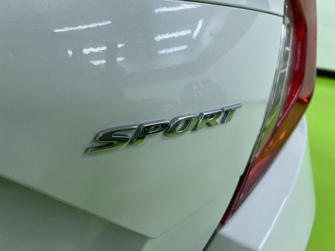 Used 2019 Honda Civic Sport image 14