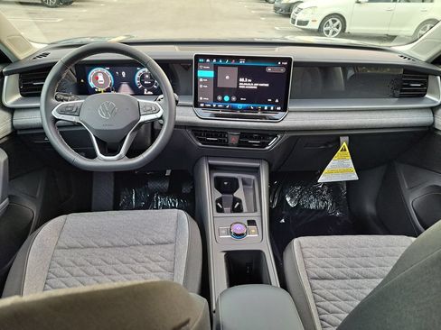New 2026 Volkswagen Tiguan S FWD image 6