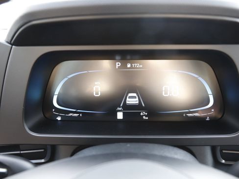 New 2025 Hyundai Elantra Sport image 26