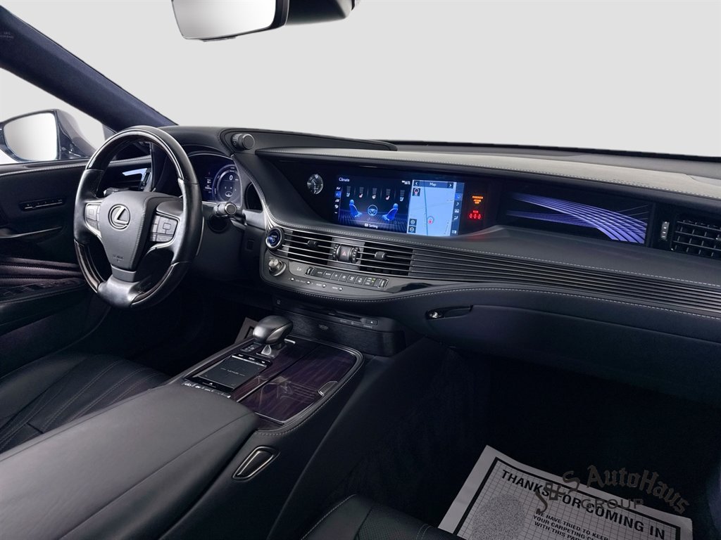 Used 2019 Lexus LS 500h w/ Interior Upgrade Package RWD image 31
