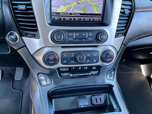 Used 2020 GMC Yukon XL Denali image 14