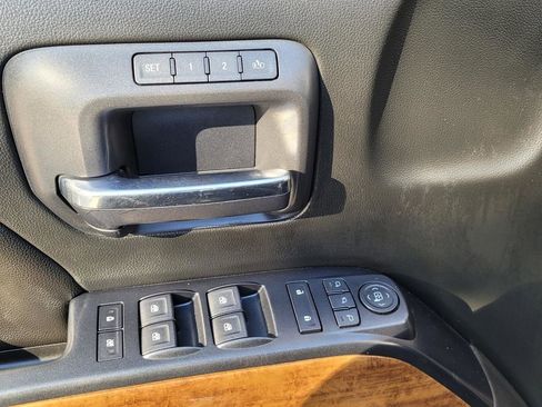 Used 2018 Chevrolet Silverado 3500 High Country w/ Duramax Plus Package image 22