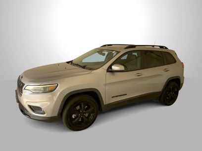 Used 2019 Jeep Cherokee Latitude Plus