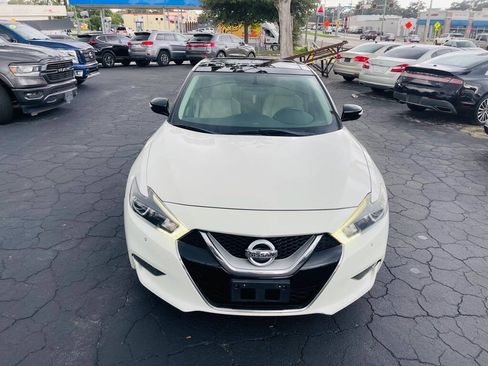Used 2017 Nissan Maxima 3.5 SL FWD image 5