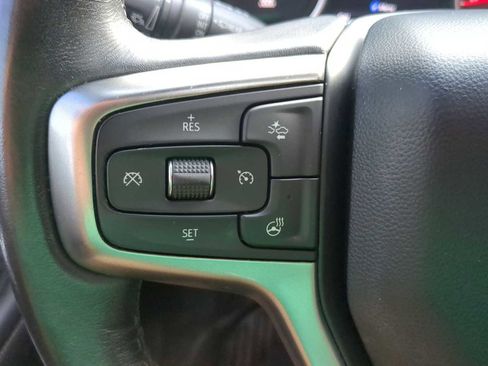 Used 2021 Chevrolet Tahoe Premier w/ Premium Package image 16