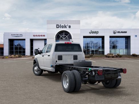 New 2026 RAM 5500 Tradesman AWD/4WD image 3