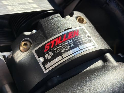 Used 2016 Nissan 370Z NISMO RWD image 19