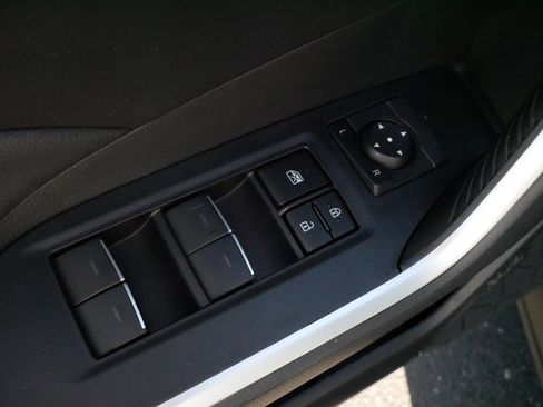 Certified 2022 Toyota RAV4 XLE w/ Convenience Package AWD/4WD image 19