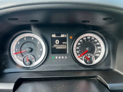Used 2014 RAM 1500 Express w/ Black Ram 1500 Express Group AWD/4WD image 15