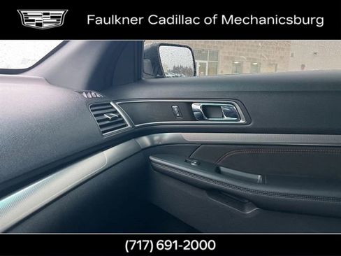 Used 2018 Ford Explorer XLT w/ Equipment Group 202A image 31