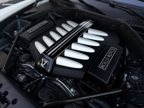 Used 2011 Rolls-Royce Ghost image 60