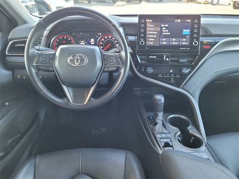 Used 2023 Toyota Camry XSE image 7
