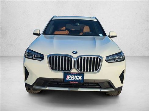 Used 2023 BMW X3 xDrive30i w/ Convenience Package AWD/4WD image 2