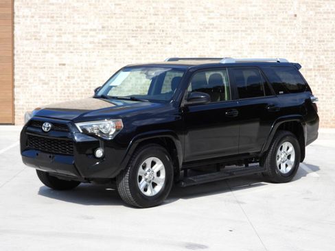 Used 2016 Toyota 4Runner 2WD SR5 image 23