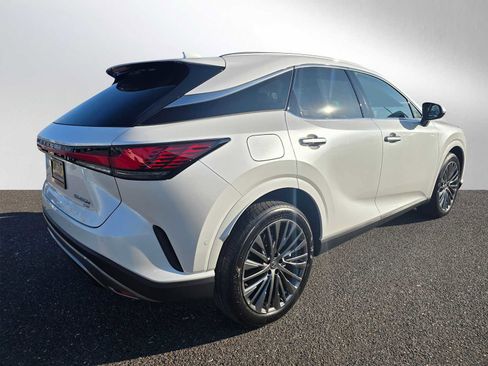 New 2026 Lexus RX 450h Luxury image 3