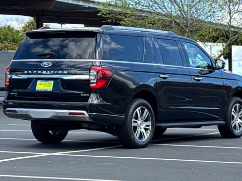 Used 2024 Ford Expedition Max Limited image 11