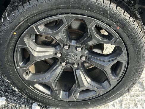 Used 2022 RAM 1500 Limited w/ (RED) Edition image 10