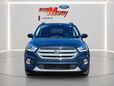 Used 2019 Ford Escape SEL FWD image 2