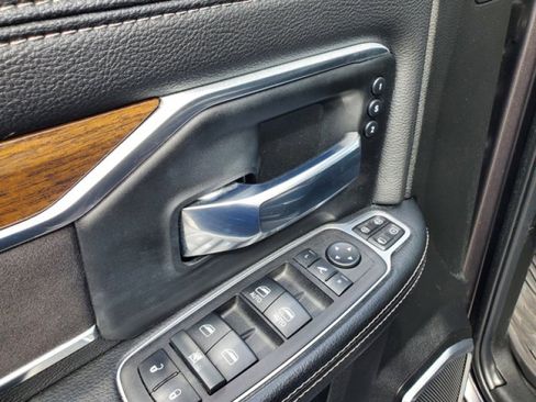 Used 2023 RAM 2500 Laramie image 13