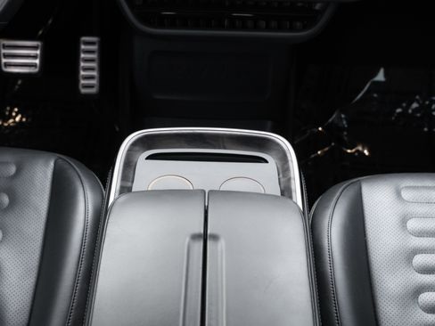 Used 2022 Rivian R1T Adventure image 18