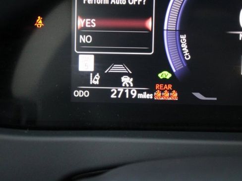 Certified 2025 Lexus UX 300h FWD image 15