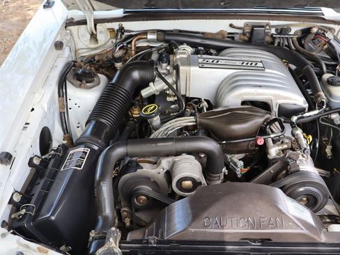 Used 1988 Ford Mustang GT RWD image 35
